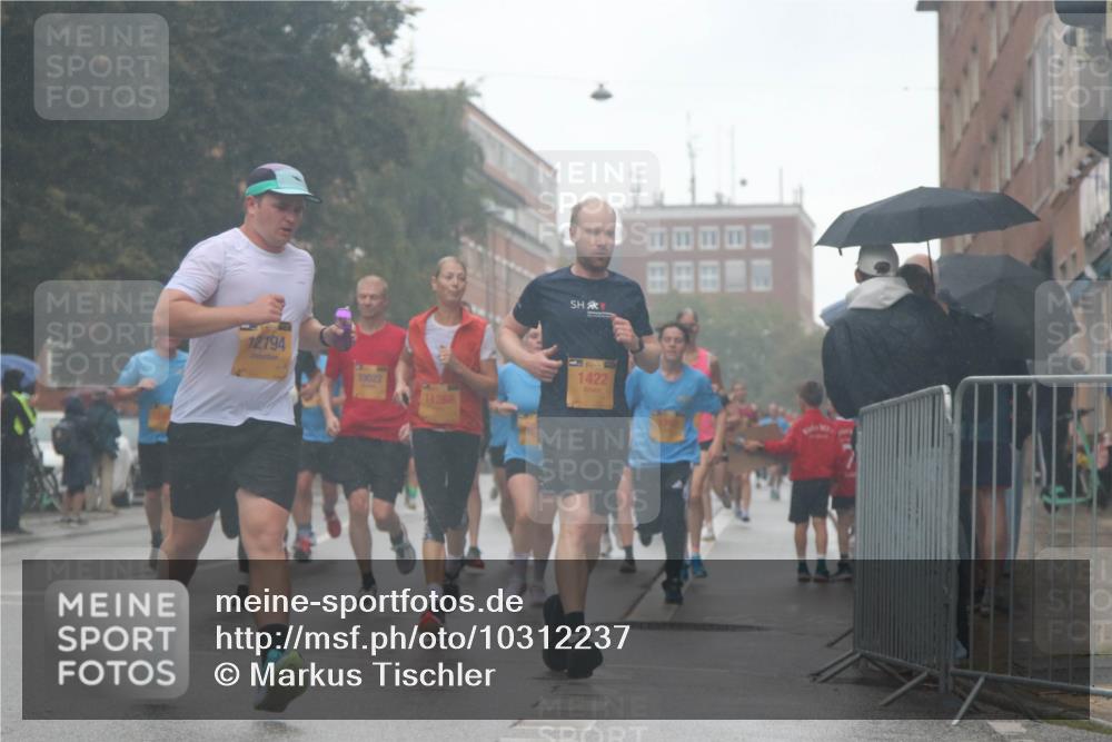 13.09.2026 - Kiel Lauf Markus Tischler http://msf.ph/oto/10312237 13.09.2026 10:38:34 Fleethörn 12794, 1422, 10022, 11268 meine-sportfotos.de
