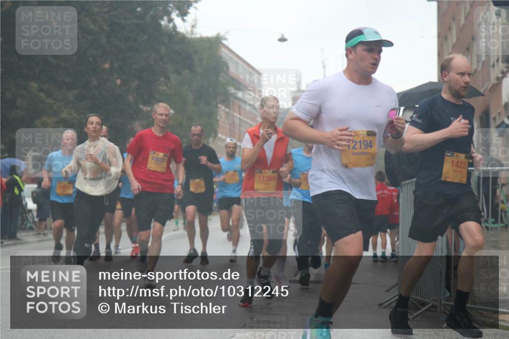 13.09.2026 - Kiel Lauf Markus Tischler http://msf.ph/oto/10312245 13.09.2026 10:38:35 Fleethörn 12023, 10022, 11268, 2194, 1422 meine-sportfotos.de