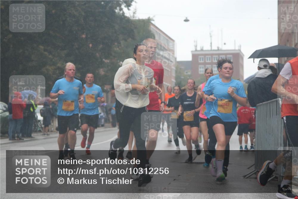 13.09.2026 - Kiel Lauf Markus Tischler http://msf.ph/oto/10312256 13.09.2026 10:38:36 Fleethörn 12023, 2942 meine-sportfotos.de