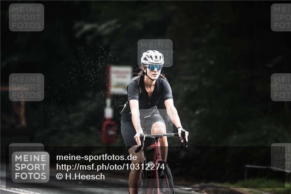 13.09.2026 - Stadtparktriathlon H.Heesch http://msf.ph/oto/10312274 13.09.2026 11:46:05 Radfahren 724, 733, 788, 803, 824, 871, 874, 907 meine-sportfotos.de