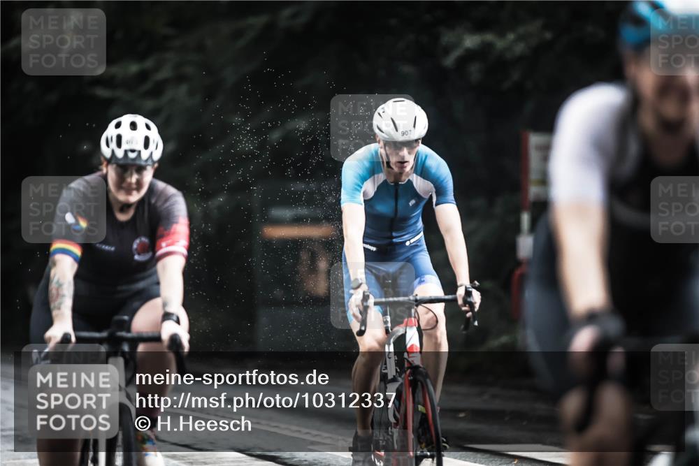 13.09.2026 - Stadtparktriathlon H.Heesch http://msf.ph/oto/10312337 13.09.2026 11:46:07 Radfahren 724, 733, 788, 803, 824, 871, 874, 882, 907, 945 meine-sportfotos.de