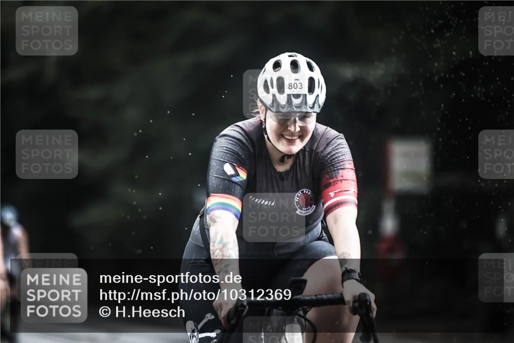 13.09.2026 - Stadtparktriathlon H.Heesch http://msf.ph/oto/10312369 13.09.2026 11:46:08 Radfahren 724, 733, 788, 803, 824, 871, 874, 882, 907, 939, 945 meine-sportfotos.de