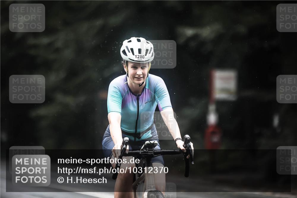 13.09.2026 - Stadtparktriathlon H.Heesch http://msf.ph/oto/10312370 13.09.2026 12:53:36 Radfahren 1280 meine-sportfotos.de
