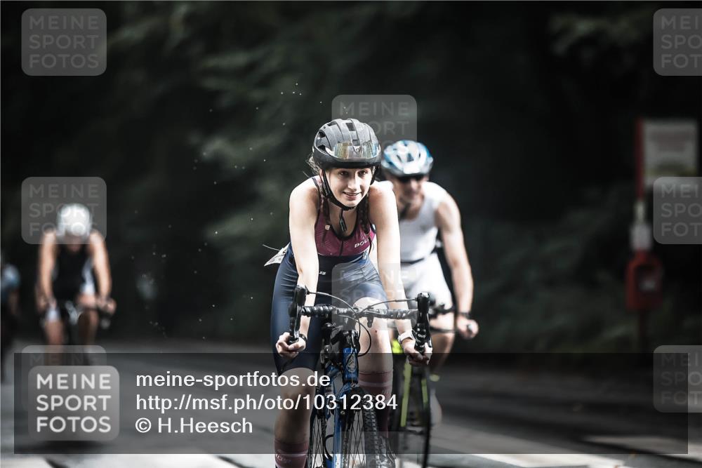 13.09.2026 - Stadtparktriathlon H.Heesch http://msf.ph/oto/10312384 13.09.2026 11:46:09 Radfahren 724, 733, 788, 803, 824, 871, 874, 882, 907, 939, 945 meine-sportfotos.de
