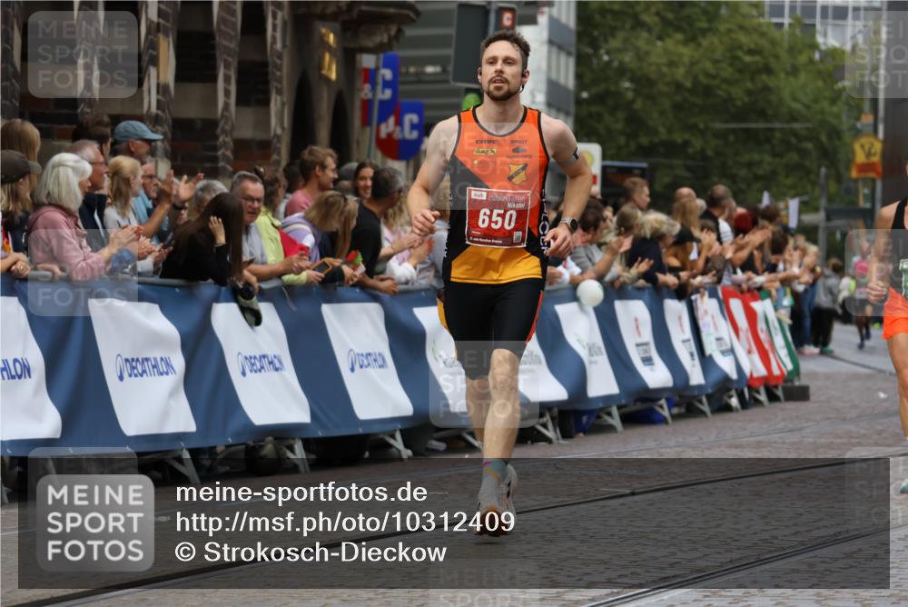 13.09.2026 - 21. swb-Marathon Bremen Strokosch-Dieckow http://msf.ph/oto/10312409 13.09.2026 13:04:44 Ziel 650, 744, 1223, 1224, 1860, 2207, 3284, 3424, 4239, 7871, 8936, 9813, 13034, 1712, 2646, 5674, 6708, 7538, 7814, 8054, 9306, 9495, 9689, 13187 meine-sportfotos.de