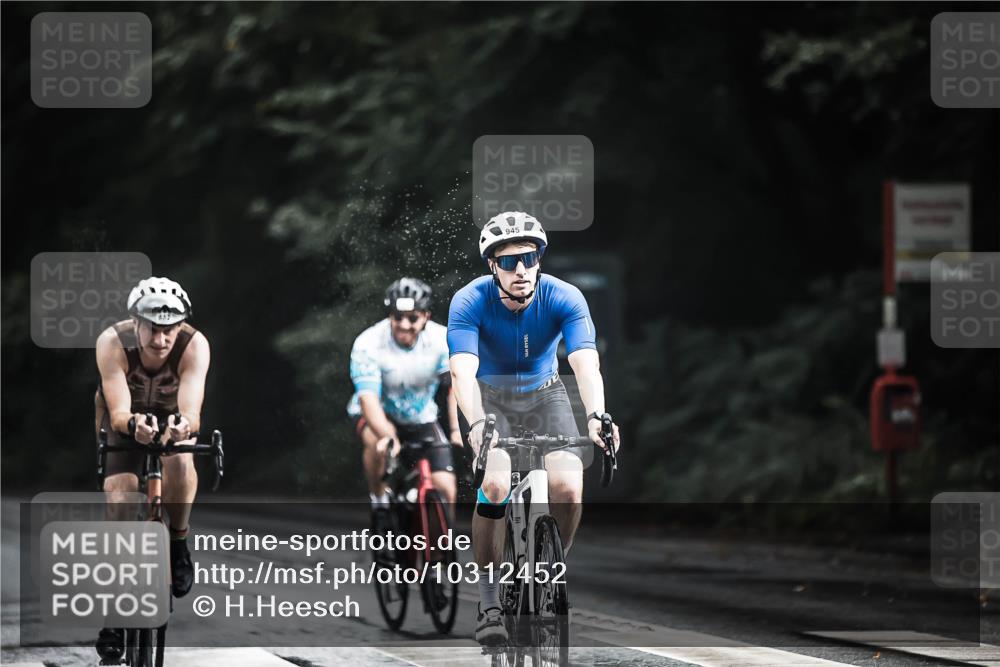 13.09.2026 - Stadtparktriathlon H.Heesch http://msf.ph/oto/10312452 13.09.2026 11:46:13 Radfahren 788, 803, 871, 874, 882, 907, 939, 945, 946 meine-sportfotos.de