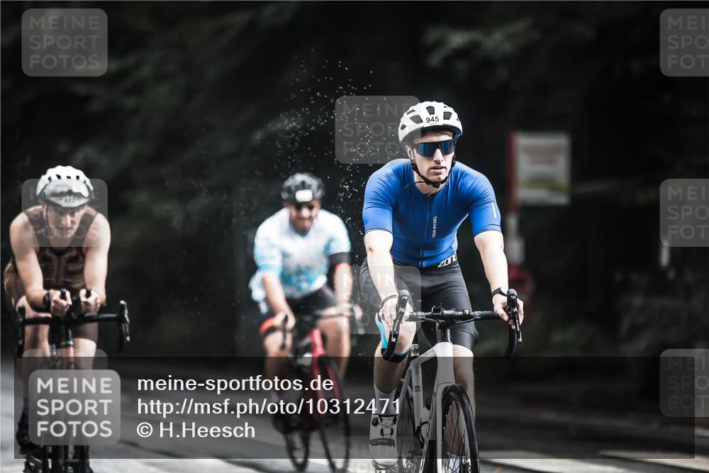 13.09.2026 - Stadtparktriathlon H.Heesch http://msf.ph/oto/10312471 13.09.2026 11:46:13 Radfahren 788, 803, 871, 874, 882, 907, 939, 945, 946 meine-sportfotos.de