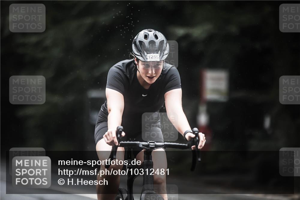 13.09.2026 - Stadtparktriathlon H.Heesch http://msf.ph/oto/10312481 13.09.2026 12:53:56 Radfahren 1078, 1084, 1088, 1120, 1136, 1214, 1232, 1255, 1257, 1294 meine-sportfotos.de