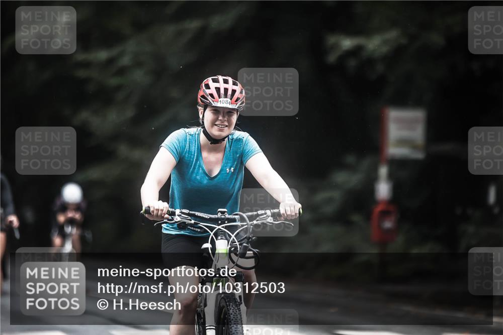 13.09.2026 - Stadtparktriathlon H.Heesch http://msf.ph/oto/10312503 13.09.2026 12:53:59 Radfahren 1078, 1084, 1136, 1214, 1248, 1255, 1257, 1294 meine-sportfotos.de