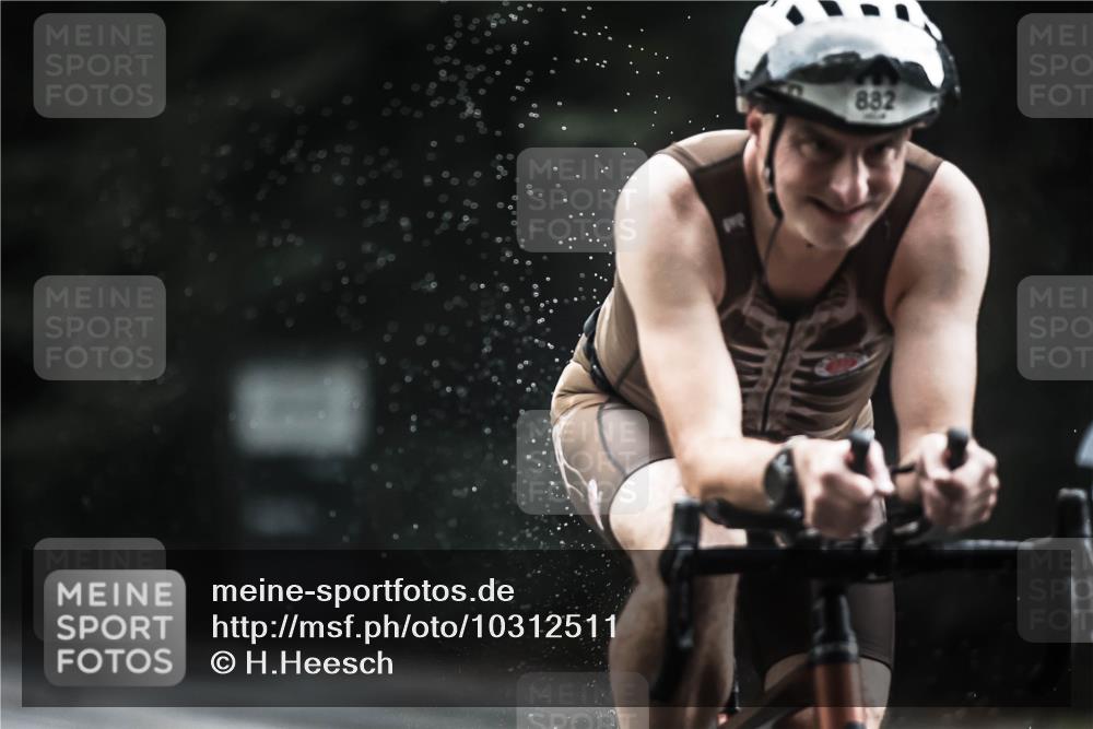 13.09.2026 - Stadtparktriathlon H.Heesch http://msf.ph/oto/10312511 13.09.2026 11:46:14 Radfahren 788, 871, 874, 882, 939, 945, 946 meine-sportfotos.de