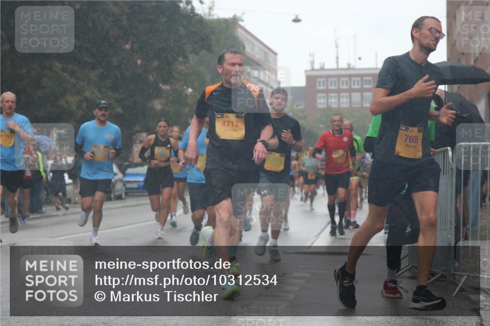 13.09.2026 - Kiel Lauf Markus Tischler http://msf.ph/oto/10312534 13.09.2026 10:39:04 Fleethörn 11715, 4712, 9, 12474, 7655 meine-sportfotos.de