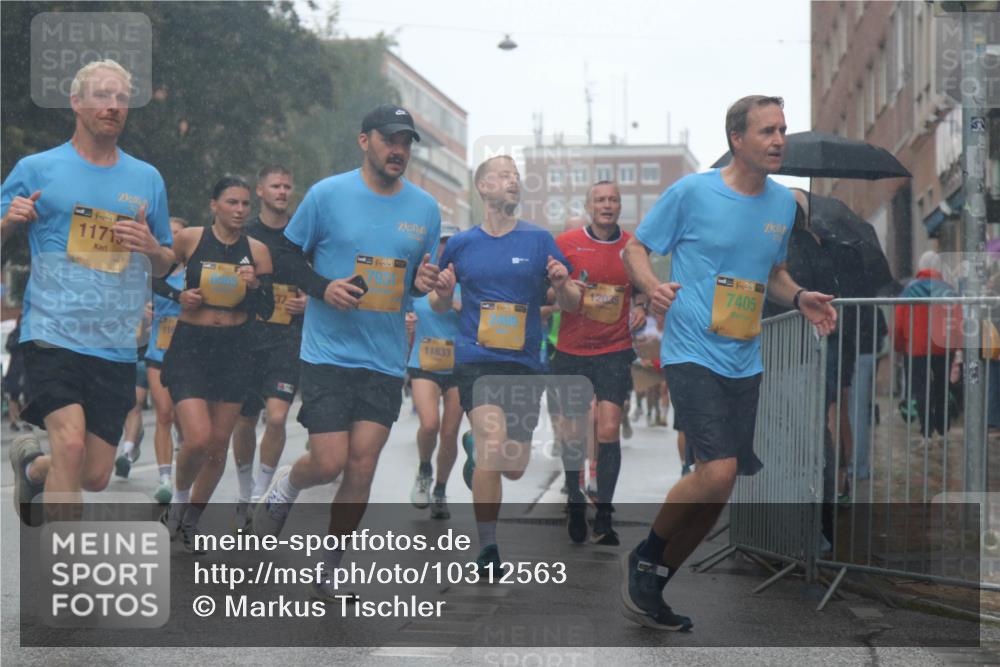 13.09.2026 - Kiel Lauf Markus Tischler http://msf.ph/oto/10312563 13.09.2026 10:39:06 Fleethörn 4, 99, 11715, 38, 11833, 1202, 39, 7405 meine-sportfotos.de