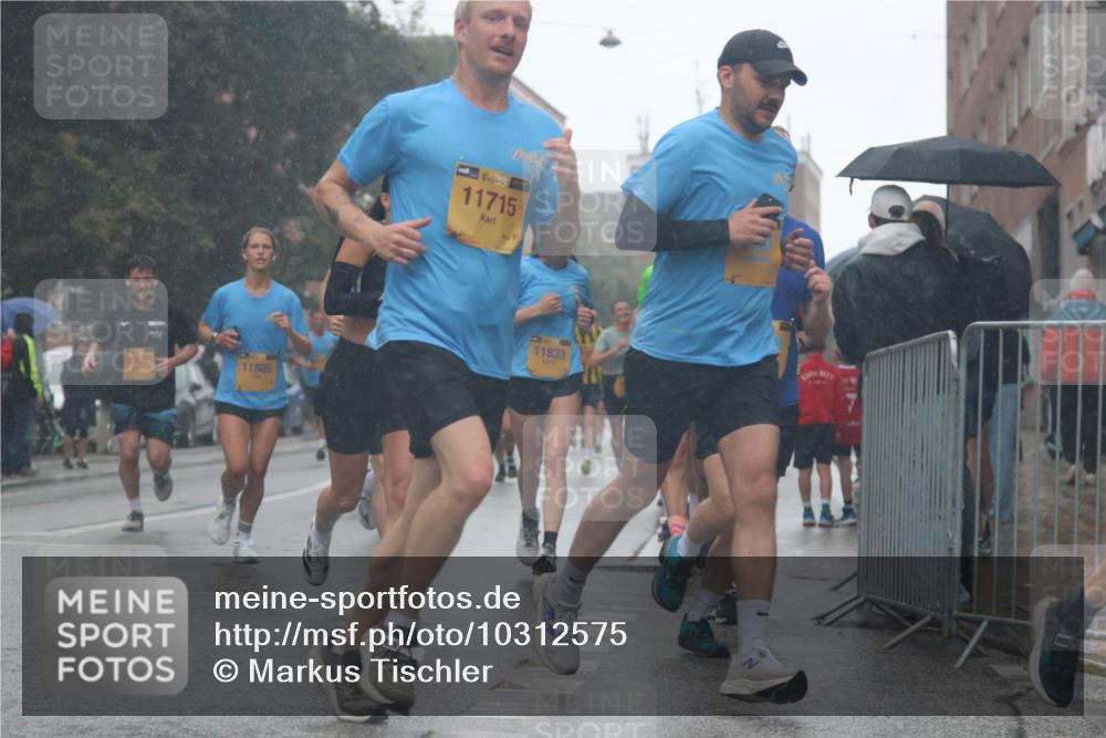 13.09.2026 - Kiel Lauf Markus Tischler http://msf.ph/oto/10312575 13.09.2026 10:39:07 Fleethörn 11885, 11715, 11833 meine-sportfotos.de
