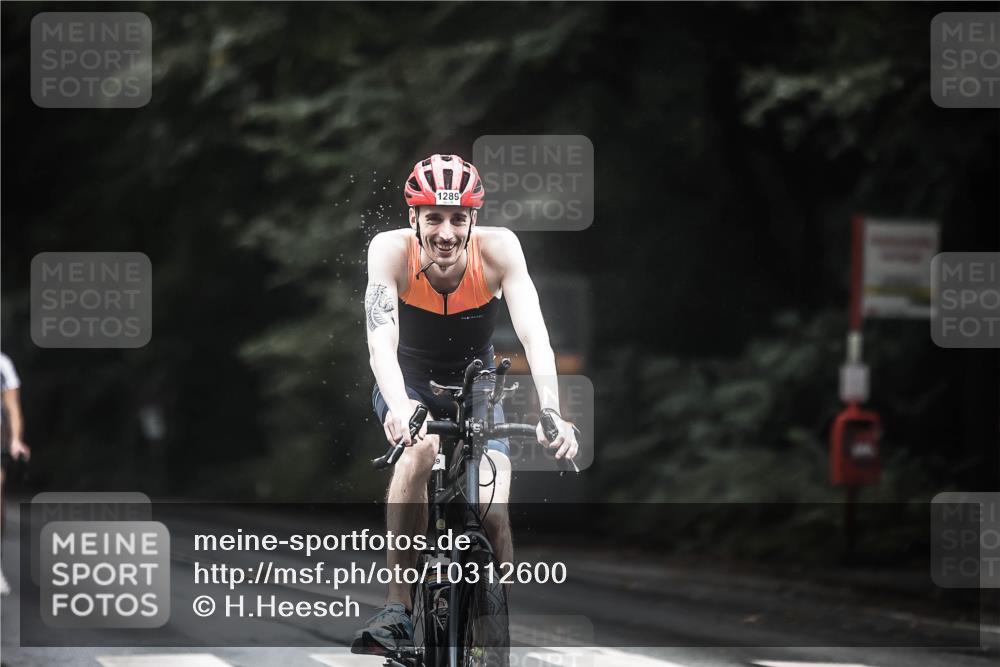 13.09.2026 - Stadtparktriathlon H.Heesch http://msf.ph/oto/10312600 13.09.2026 12:54:09 Radfahren 1137, 1138, 1140, 1204, 1211, 1248, 1289 meine-sportfotos.de
