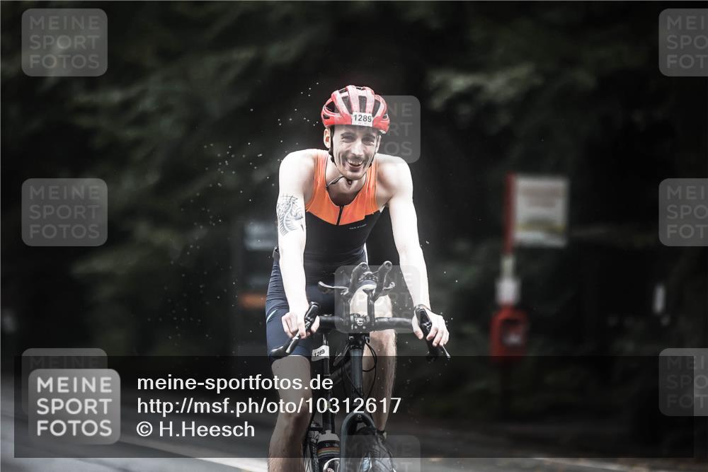 13.09.2026 - Stadtparktriathlon H.Heesch http://msf.ph/oto/10312617 13.09.2026 12:54:09 Radfahren 1137, 1138, 1140, 1204, 1211, 1248, 1289 meine-sportfotos.de