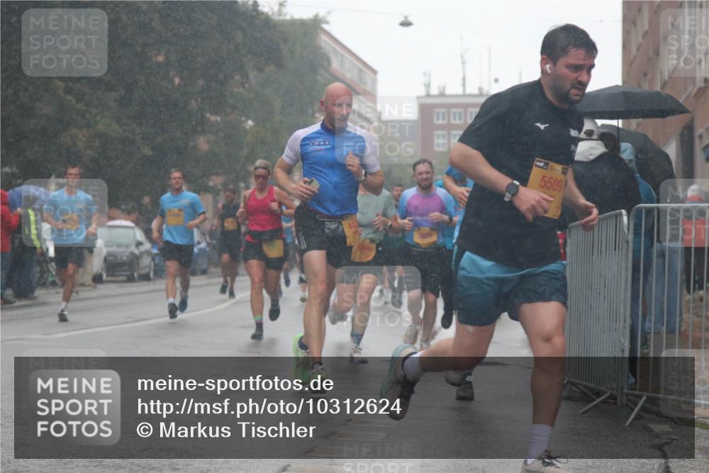 13.09.2026 - Kiel Lauf Markus Tischler http://msf.ph/oto/10312624 13.09.2026 10:39:10 Fleethörn 5509 meine-sportfotos.de
