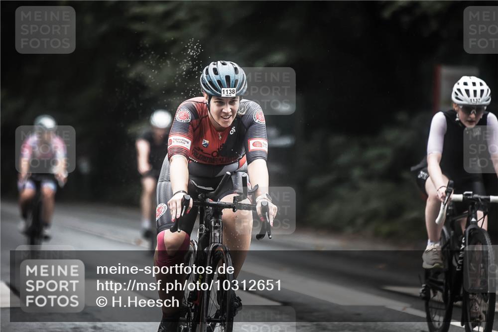 13.09.2026 - Stadtparktriathlon H.Heesch http://msf.ph/oto/10312651 13.09.2026 12:54:13 Radfahren 1137, 1138, 1140, 1170, 1189, 1204, 1211, 1242, 1289 meine-sportfotos.de