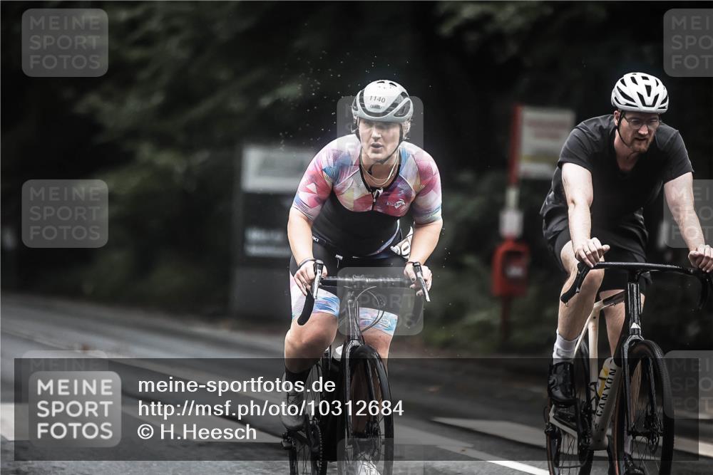 13.09.2026 - Stadtparktriathlon H.Heesch http://msf.ph/oto/10312684 13.09.2026 12:54:15 Radfahren 1137, 1138, 1140, 1170, 1189, 1204, 1211, 1242, 1273, 1289 meine-sportfotos.de