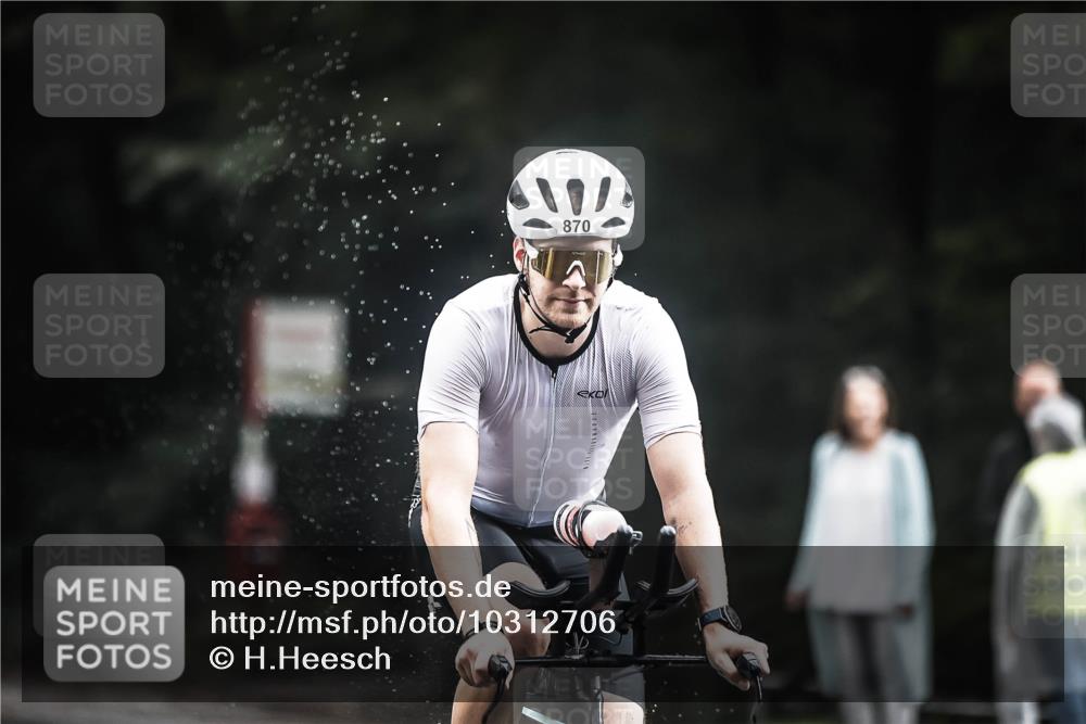 13.09.2026 - Stadtparktriathlon H.Heesch http://msf.ph/oto/10312706 13.09.2026 11:46:41 Radfahren 870, 917 meine-sportfotos.de