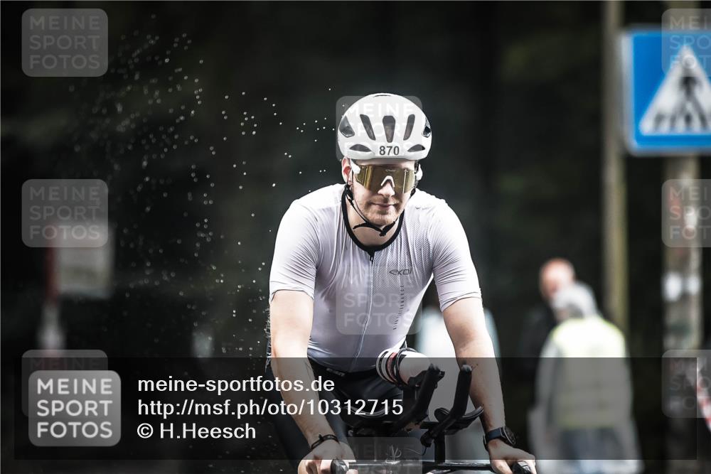 13.09.2026 - Stadtparktriathlon H.Heesch http://msf.ph/oto/10312715 13.09.2026 11:46:41 Radfahren 870, 917 meine-sportfotos.de