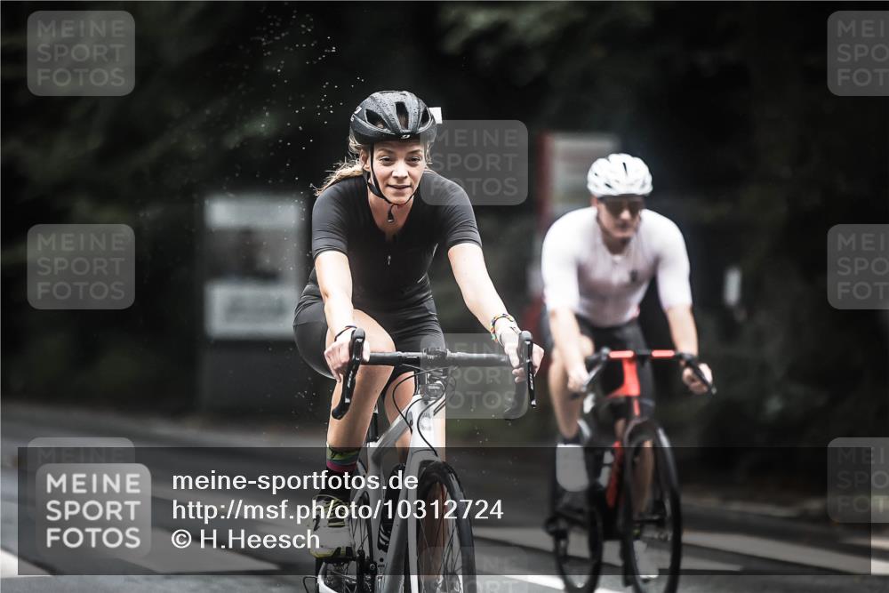 13.09.2026 - Stadtparktriathlon H.Heesch http://msf.ph/oto/10312724 13.09.2026 12:54:19 Radfahren 1087, 1137, 1138, 1140, 1170, 1189, 1204, 1242, 1273, 1299, 1400 meine-sportfotos.de