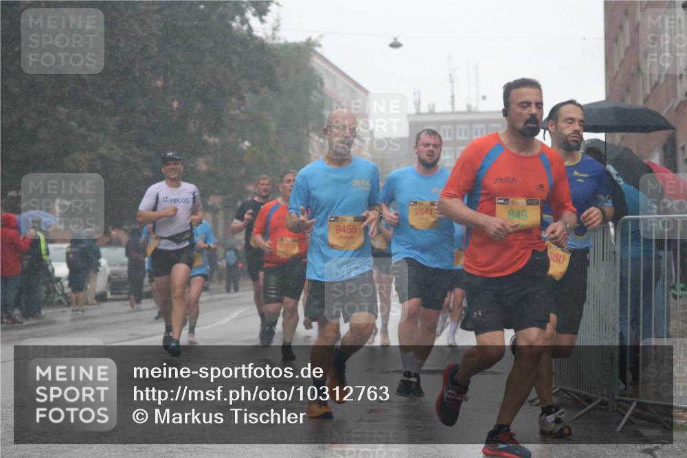 13.09.2026 - Kiel Lauf Markus Tischler http://msf.ph/oto/10312763 13.09.2026 10:39:26 Fleethörn 11813, 9455, 2647, 39, 849, 680 meine-sportfotos.de