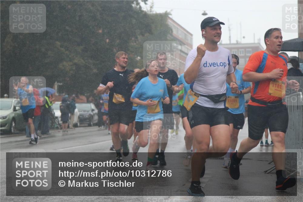13.09.2026 - Kiel Lauf Markus Tischler http://msf.ph/oto/10312786 13.09.2026 10:39:29 Fleethörn 0372, 11021, 11813 meine-sportfotos.de