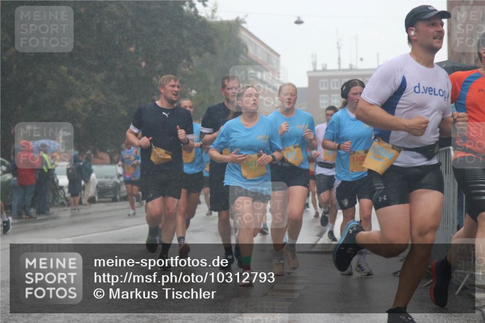 13.09.2026 - Kiel Lauf Markus Tischler http://msf.ph/oto/10312793 13.09.2026 10:39:29 Fleethörn 1102 meine-sportfotos.de