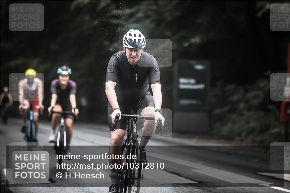 13.09.2026 - Stadtparktriathlon H.Heesch http://msf.ph/oto/10312810 13.09.2026 12:54:24 Radfahren 1087, 1170, 1189, 1193, 1242, 1273, 1299, 1400 meine-sportfotos.de