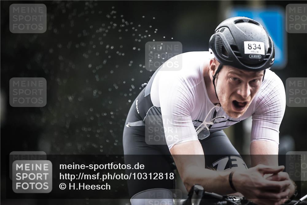 13.09.2026 - Stadtparktriathlon H.Heesch http://msf.ph/oto/10312818 13.09.2026 11:46:57 Radfahren 794, 834, 860 meine-sportfotos.de