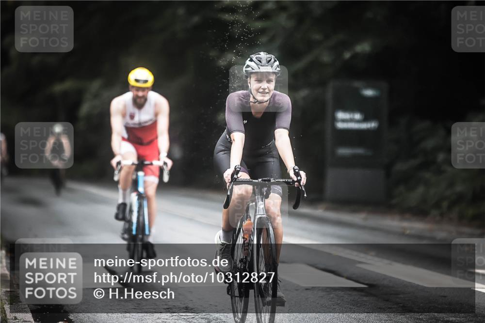 13.09.2026 - Stadtparktriathlon H.Heesch http://msf.ph/oto/10312827 13.09.2026 12:54:25 Radfahren 1087, 1189, 1193, 1273, 1299, 1400 meine-sportfotos.de