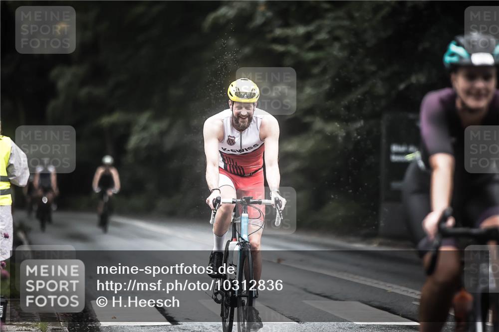 13.09.2026 - Stadtparktriathlon H.Heesch http://msf.ph/oto/10312836 13.09.2026 12:54:26 Radfahren 1087, 1193, 1273, 1299, 1400 meine-sportfotos.de