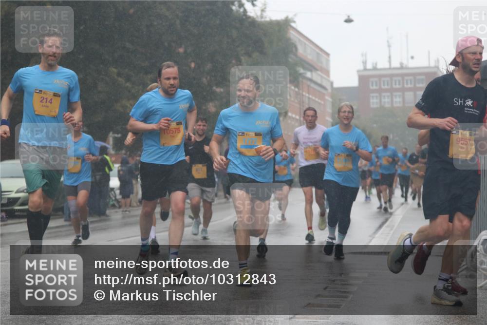 13.09.2026 - Kiel Lauf Markus Tischler http://msf.ph/oto/10312843 13.09.2026 10:39:36 Fleethörn 11, 3940, 214, 10575, 14, 39, 909, 9567 meine-sportfotos.de