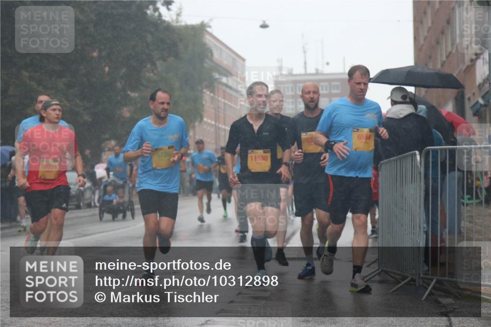 13.09.2026 - Kiel Lauf Markus Tischler http://msf.ph/oto/10312898 13.09.2026 10:39:44 Fleethörn 10589, 5726, 6564, 11530 meine-sportfotos.de