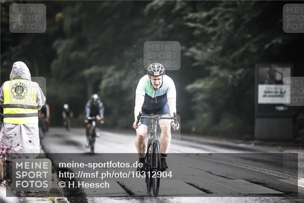 13.09.2026 - Stadtparktriathlon H.Heesch http://msf.ph/oto/10312904 13.09.2026 11:47:11 Radfahren 859, 893, 905 meine-sportfotos.de