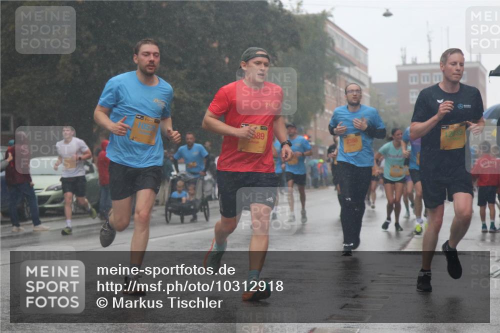 13.09.2026 - Kiel Lauf Markus Tischler http://msf.ph/oto/10312918 13.09.2026 10:39:45 Fleethörn 39, 1057, 589, 2388, 12039 meine-sportfotos.de