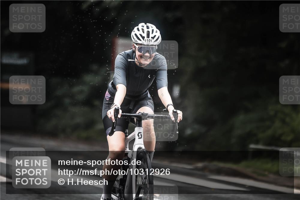 13.09.2026 - Stadtparktriathlon H.Heesch http://msf.ph/oto/10312926 13.09.2026 12:54:37 Radfahren 1101, 1225, 1226, 1304, 1308 meine-sportfotos.de