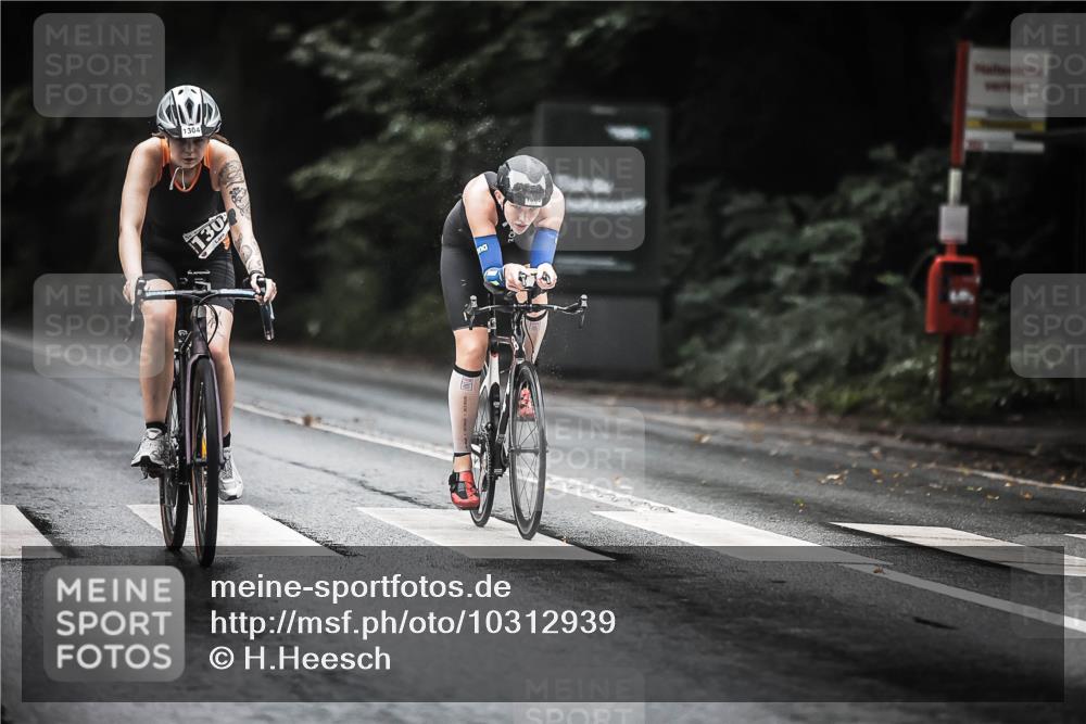 13.09.2026 - Stadtparktriathlon H.Heesch http://msf.ph/oto/10312939 13.09.2026 12:54:39 Radfahren 1101, 1225, 1226, 1262, 1304, 1308 meine-sportfotos.de