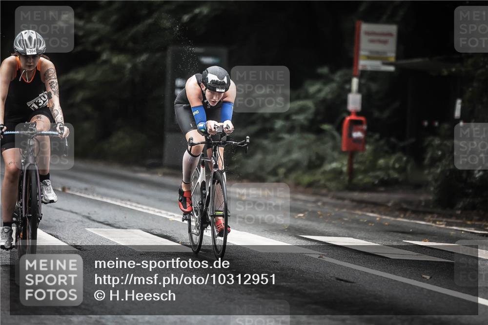 13.09.2026 - Stadtparktriathlon H.Heesch http://msf.ph/oto/10312951 13.09.2026 12:54:39 Radfahren 1101, 1225, 1226, 1262, 1304, 1308 meine-sportfotos.de