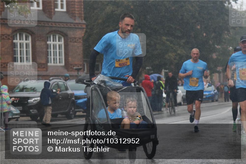 13.09.2026 - Kiel Lauf Markus Tischler http://msf.ph/oto/10312952 13.09.2026 10:39:50 Fleethörn 4444, 200, 38, 4062, 4475, 665 meine-sportfotos.de