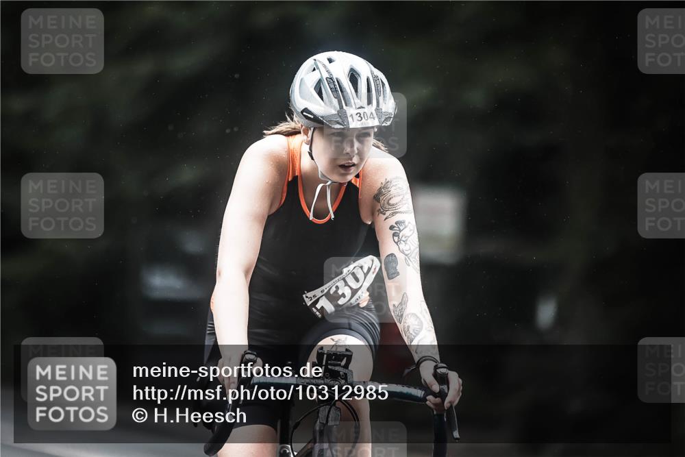 13.09.2026 - Stadtparktriathlon H.Heesch http://msf.ph/oto/10312985 13.09.2026 12:54:41 Radfahren 1101, 1262, 1304, 1308 meine-sportfotos.de