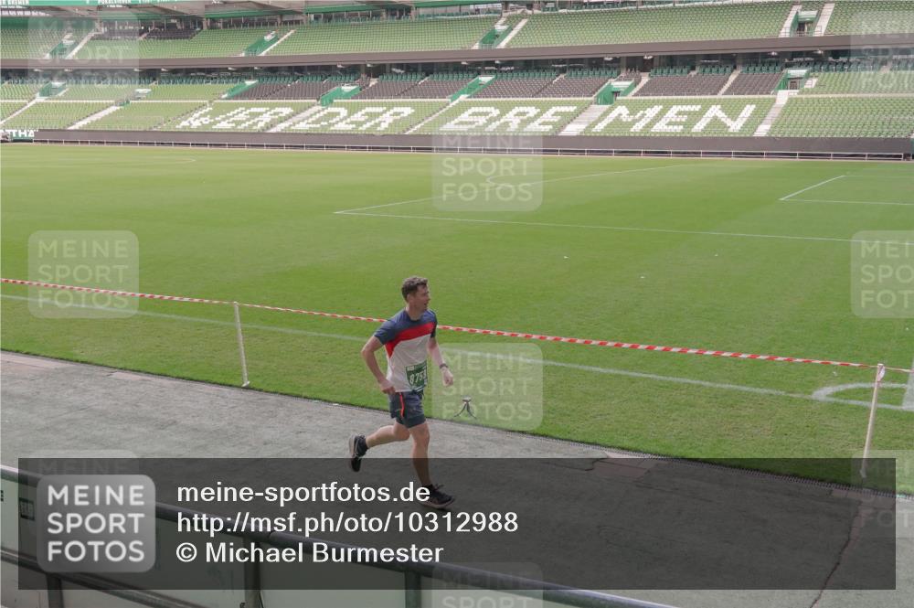 13.09.2026 - 21. swb-Marathon Bremen Michael Burmester http://msf.ph/oto/10312988 13.09.2026 12:49:12 Laufen im Stadion 382, 384, 524, 572, 663, 670, 779, 826, 889, 899, 1349, 1517, 1605, 1723, 1748, 1872, 1925, 2052, 2287, 2288, 2347, 2605, 2750, 2844, 2909, 3043, 3110, 3127, 3197, 3242, 3276, 3330, 3466, 3625, 3910, 3973, 4033, 4082, 4247, 4384, 4712, 4732, 4743, 4852, 4898, 4990, 5111, 5424, 5517, 5570, 5585, 5594, 5648, 6025, 6058, 6652, 6692, 6842, 6906, 6951, 7064, 7109, 7115, 7399, 7636, 7803, 7876, 8706, 8877, 8973, 8981, 9010, 9035, 9429, 13091 meine-sportfotos.de