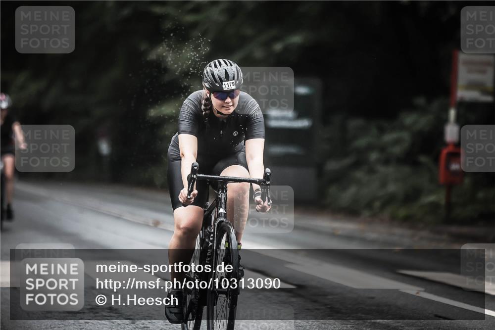13.09.2026 - Stadtparktriathlon H.Heesch http://msf.ph/oto/10313090 13.09.2026 12:54:52 Radfahren 1108, 1153, 1179, 1217, 1224, 1258, 1417 meine-sportfotos.de