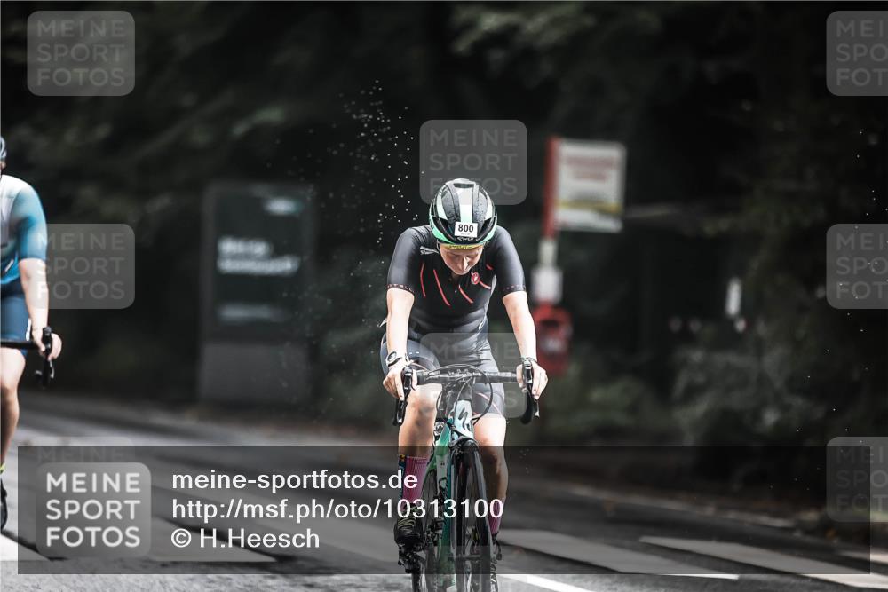 13.09.2026 - Stadtparktriathlon H.Heesch http://msf.ph/oto/10313100 13.09.2026 11:47:22 Radfahren 745, 800, 826, 863, 869, 935 meine-sportfotos.de