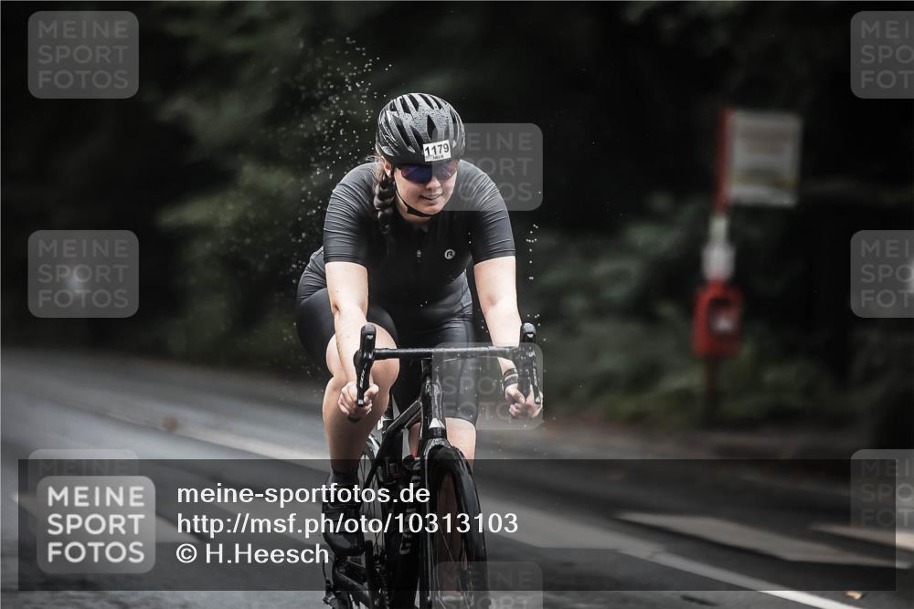 13.09.2026 - Stadtparktriathlon H.Heesch http://msf.ph/oto/10313103 13.09.2026 12:54:52 Radfahren 1108, 1153, 1179, 1217, 1224, 1258, 1417 meine-sportfotos.de