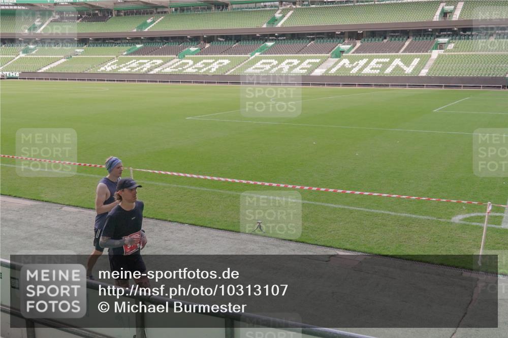 13.09.2026 - 21. swb-Marathon Bremen Michael Burmester http://msf.ph/oto/10313107 13.09.2026 12:49:22 Laufen im Stadion 382, 469, 524, 572, 663, 670, 779, 826, 889, 899, 1349, 1517, 1605, 1723, 1748, 1872, 1925, 2052, 2287, 2288, 2347, 2605, 2750, 2844, 2909, 3043, 3110, 3127, 3197, 3276, 3330, 3625, 3910, 3973, 4033, 4082, 4247, 4384, 4712, 4732, 4743, 4852, 4898, 4990, 5111, 5377, 5383, 5424, 5517, 5570, 5585, 5594, 5648, 6025, 6058, 6652, 6692, 6842, 6906, 6951, 7064, 7109, 7115, 7121, 7399, 7636, 7803, 7876, 8706, 8877, 8973, 8981, 9010, 9035, 9429, 13091 meine-sportfotos.de