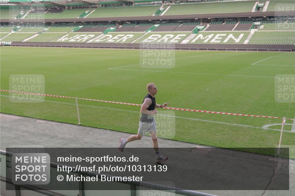 13.09.2026 - 21. swb-Marathon Bremen Michael Burmester http://msf.ph/oto/10313139 13.09.2026 12:49:24 Laufen im Stadion 382, 469, 524, 572, 663, 670, 779, 826, 889, 899, 1349, 1517, 1605, 1723, 1748, 1872, 1925, 2052, 2287, 2288, 2347, 2605, 2750, 2844, 2909, 3043, 3110, 3127, 3197, 3276, 3330, 3625, 3910, 3973, 4033, 4082, 4247, 4384, 4712, 4732, 4743, 4852, 4898, 4990, 5111, 5377, 5383, 5424, 5517, 5570, 5585, 5594, 5648, 6058, 6652, 6692, 6842, 6906, 6951, 7064, 7109, 7115, 7121, 7399, 7636, 7803, 7876, 8706, 8877, 8973, 8981, 9010, 9035, 9429, 13091 meine-sportfotos.de