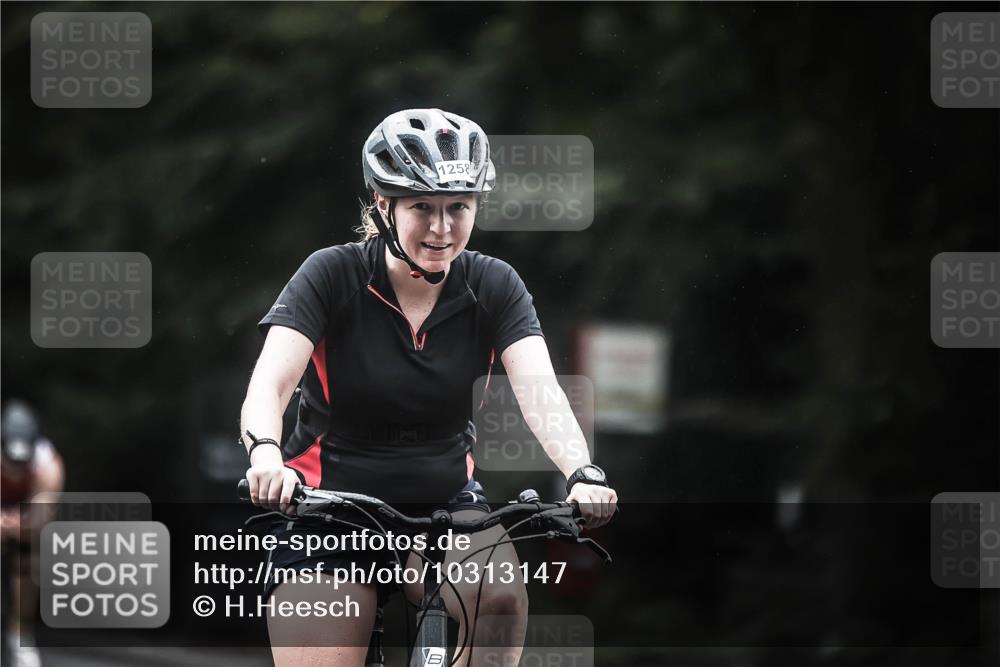 13.09.2026 - Stadtparktriathlon H.Heesch http://msf.ph/oto/10313147 13.09.2026 12:54:56 Radfahren 1108, 1153, 1158, 1179, 1224, 1258, 1286, 1417 meine-sportfotos.de