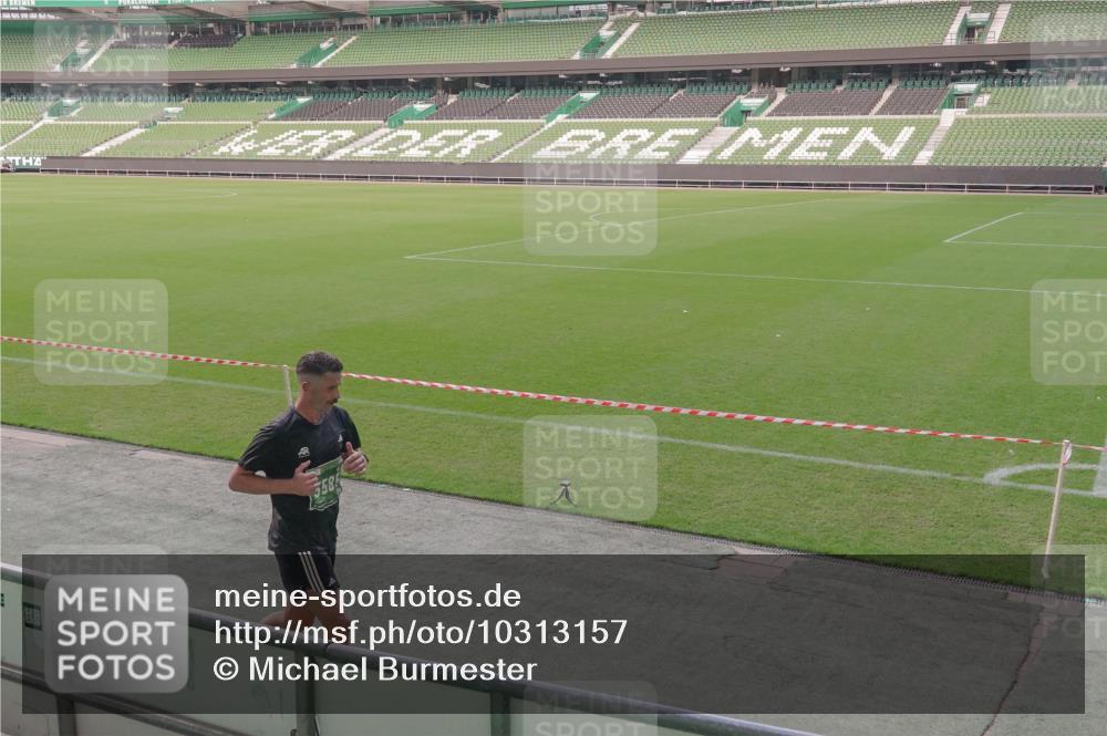 13.09.2026 - 21. swb-Marathon Bremen Michael Burmester http://msf.ph/oto/10313157 13.09.2026 12:49:25 Laufen im Stadion 382, 469, 524, 572, 663, 670, 779, 826, 889, 899, 1349, 1517, 1605, 1723, 1748, 1872, 1925, 2052, 2287, 2288, 2291, 2347, 2605, 2750, 2844, 2909, 3043, 3110, 3127, 3197, 3276, 3330, 3625, 3910, 3973, 4033, 4082, 4247, 4384, 4712, 4732, 4743, 4852, 4898, 4990, 5111, 5377, 5383, 5424, 5517, 5570, 5585, 5594, 5648, 6058, 6652, 6692, 6842, 6906, 6951, 7064, 7109, 7115, 7121, 7399, 7636, 7803, 7876, 8706, 8877, 8973, 8981, 9010, 9035, 9429, 13091 meine-sportfotos.de