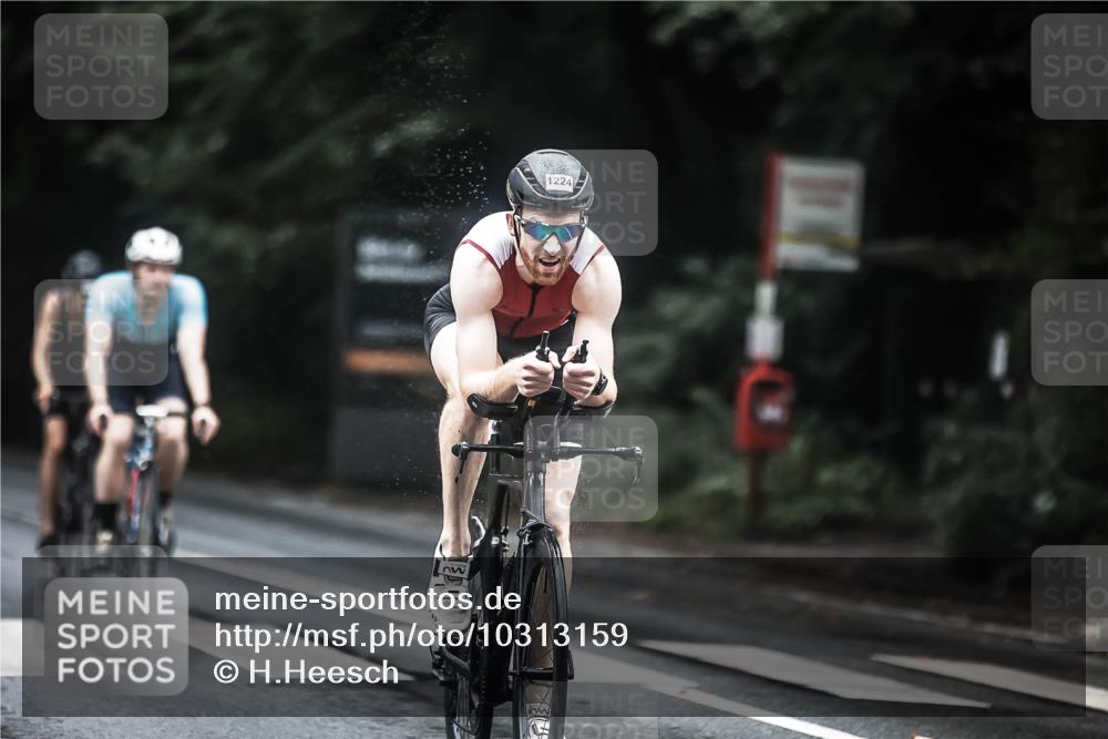 13.09.2026 - Stadtparktriathlon H.Heesch http://msf.ph/oto/10313159 13.09.2026 12:54:57 Radfahren 1108, 1153, 1158, 1179, 1224, 1258, 1286, 1417 meine-sportfotos.de